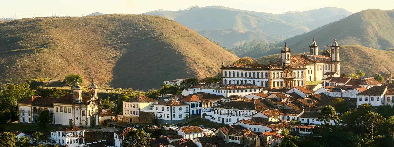 Vista panorâmica de Ouro Preto ao entardecer